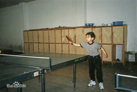 王博文童年前后照片