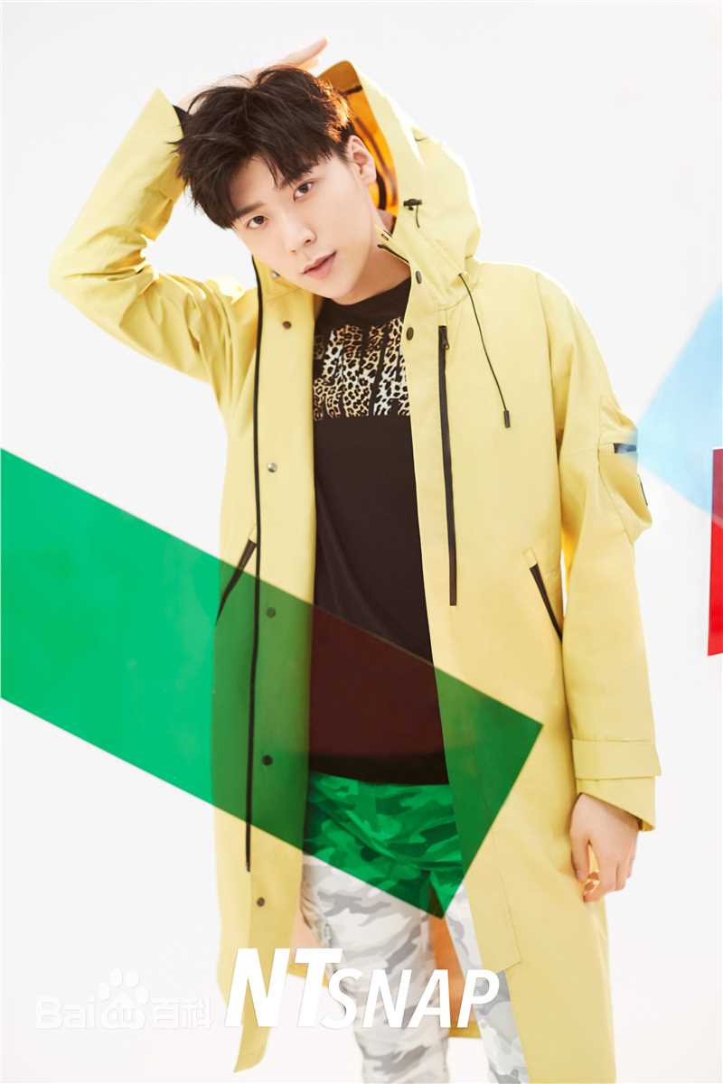 最新王博文在《NTsnap》时尚大片中的图集