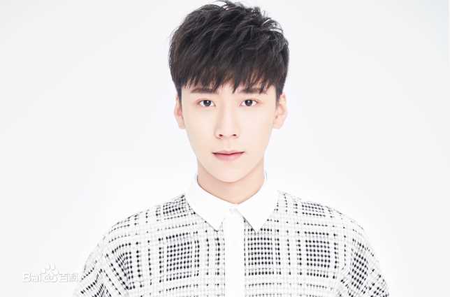 最全王博文素颜照