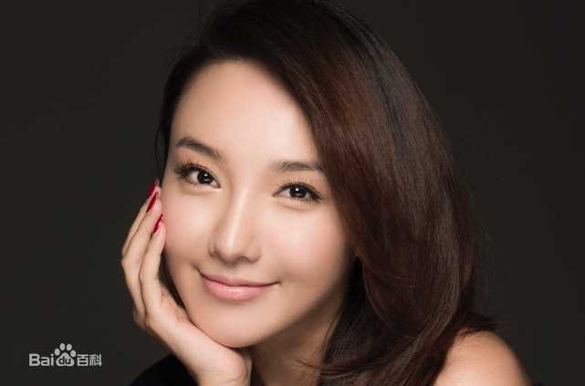 杜薇(Sabrina)概述图册素颜照壁纸