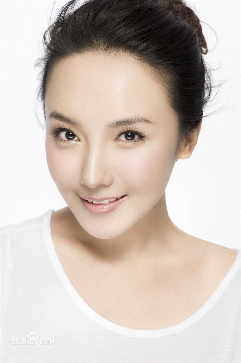 杜薇(Sabrina)概述图册素颜照壁纸