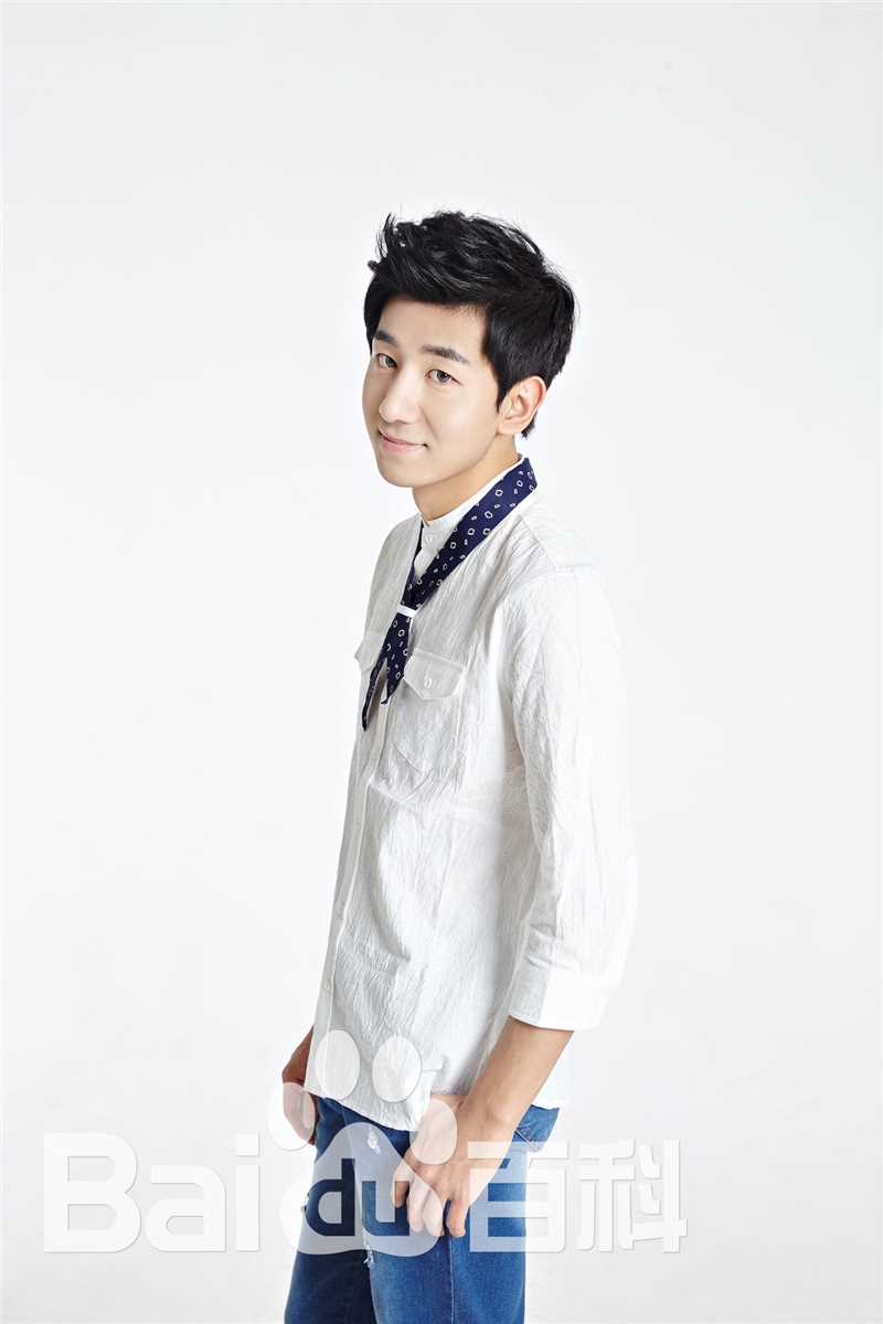 最优质边嘉威(Bianjiawei)生活照