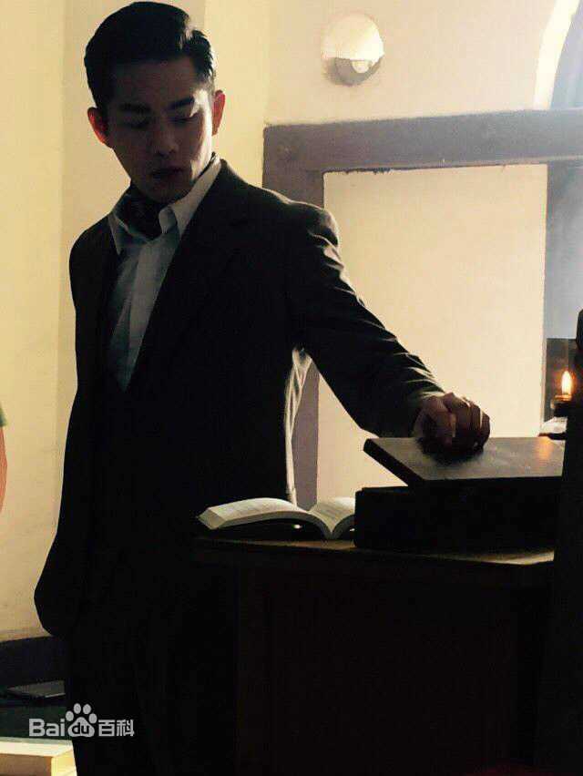 韩宜邦(Junior Han)春梅壁纸壁纸