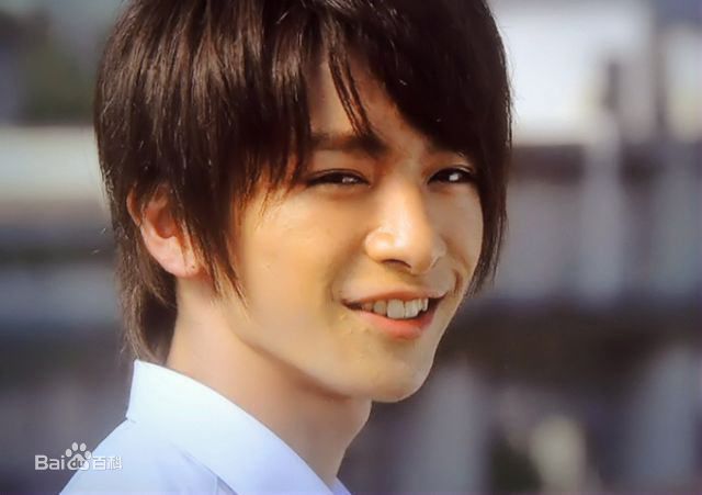 知念侑李(ちねん ゆうり / Chinen Yūri)发芽前后照片