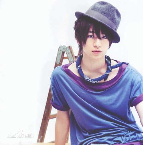 最新知念侑李(ちねん ゆうり / Chinen Yūri)性感图片