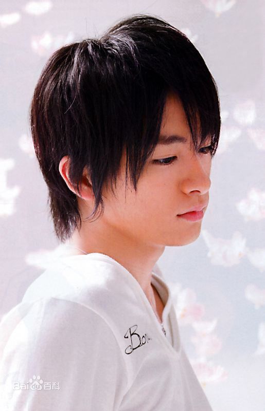 最新知念侑李(ちねん ゆうり / Chinen Yūri)性感图片