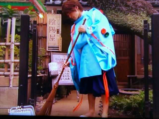 知念侑李(ちねん ゆうり / Chinen Yūri)欢迎来到阴阳屋性感图片图集