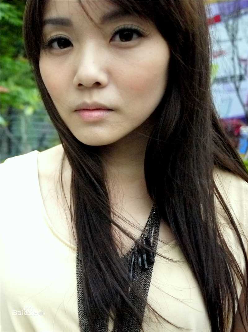 张静之(Christine)美照素颜照相册