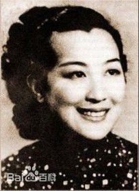 周璇中年的素颜照壁纸