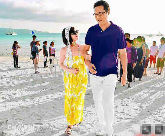 梁静茹(Fish Leong)夫妻性感图片图集