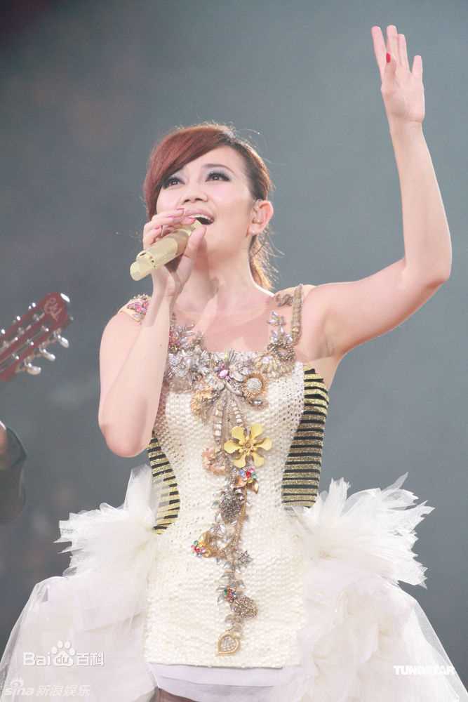 精选梁静茹(Fish Leong)精彩图册