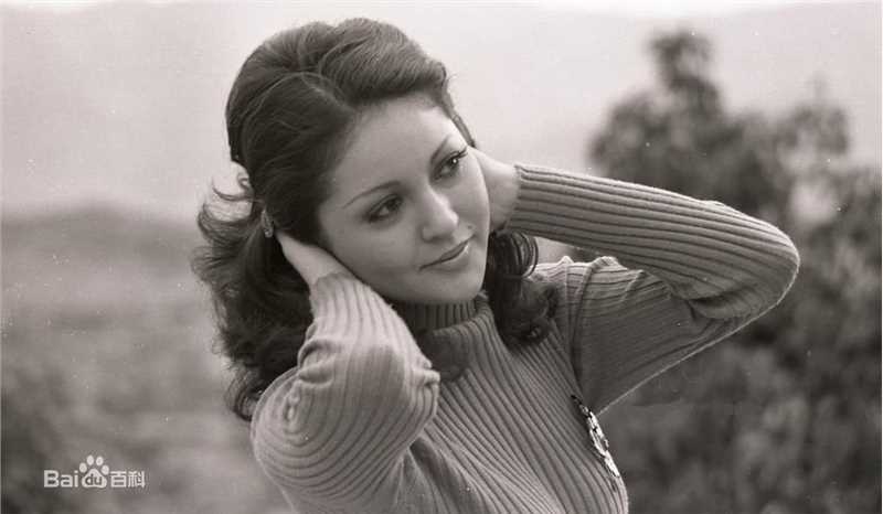 鰐淵晴子(わにぶち　はるこ)早期的晴子素颜照相册