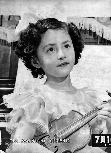 鰐淵晴子(わにぶち　はるこ)早期的晴子素颜照相册