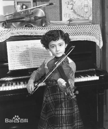 鰐淵晴子(わにぶち　はるこ)早期的晴子素颜照相册