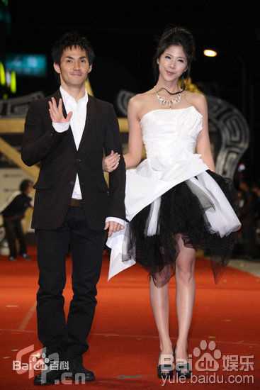 张沁妍出席活动照图片图集