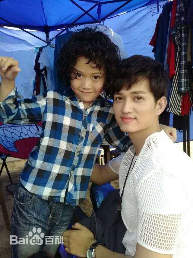 冯俊杰拍戏精选剧照