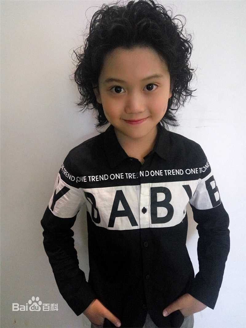 冯俊杰前后照片