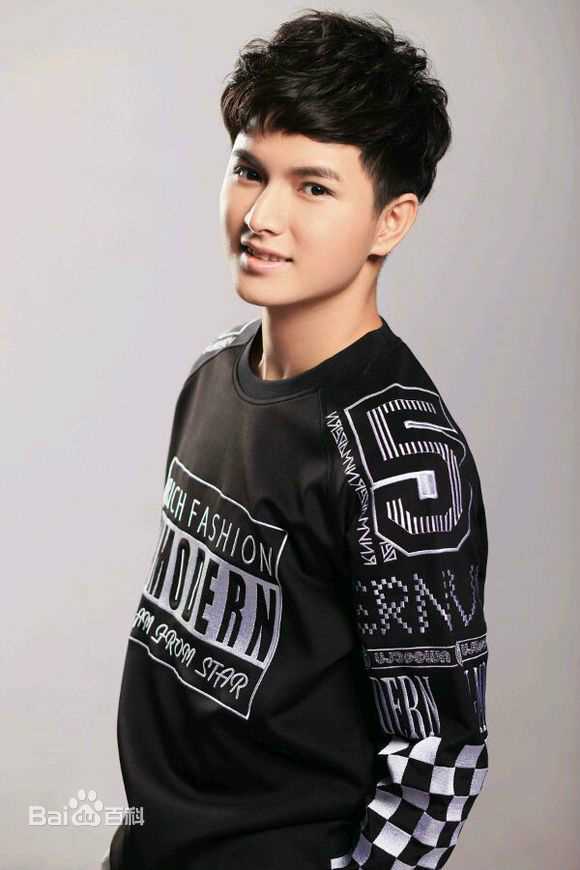 最新陈炳强壁纸