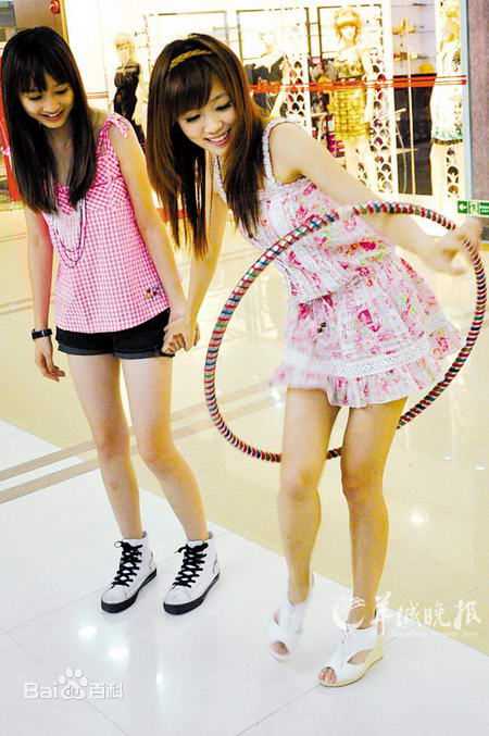 詹子晴(Yako)活动素颜照壁纸