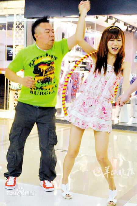 詹子晴(Yako)活动素颜照壁纸