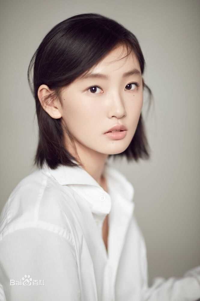 高清周依然性感图片