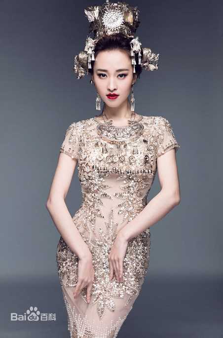 仇佩佩图片素颜照相册