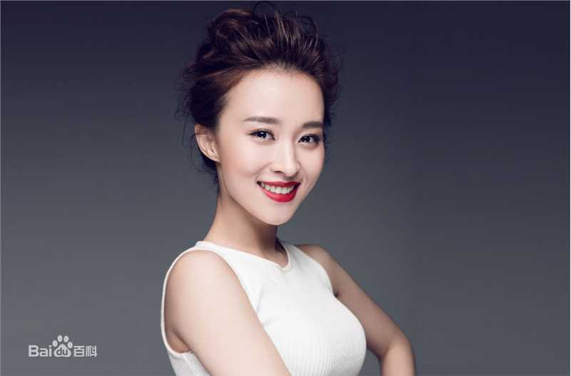 仇佩佩前后照片