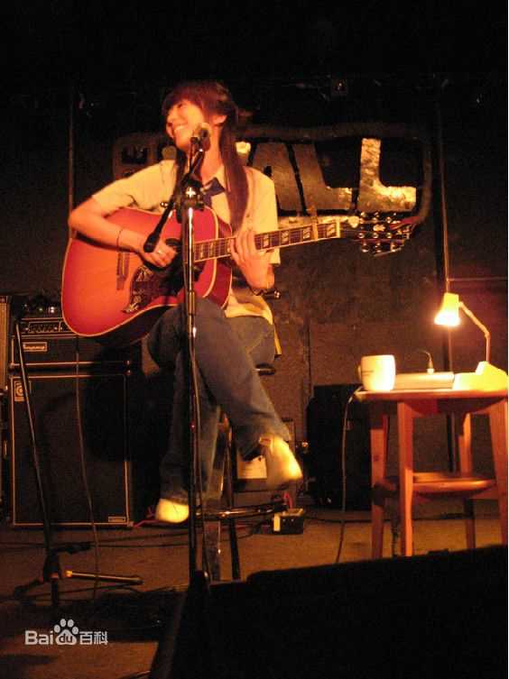 陈绮贞(Cheer)2006年11月17日the wall演唱会前后照片