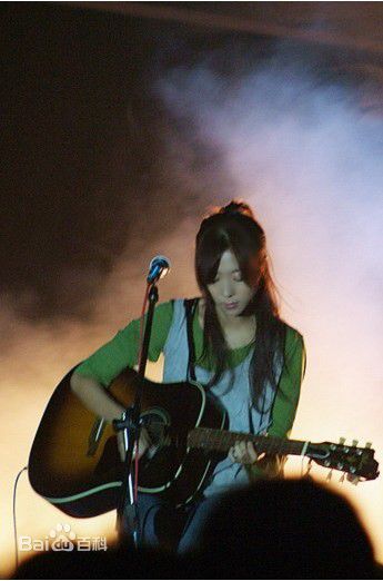 陈绮贞(Cheer)清华大学校庆图册