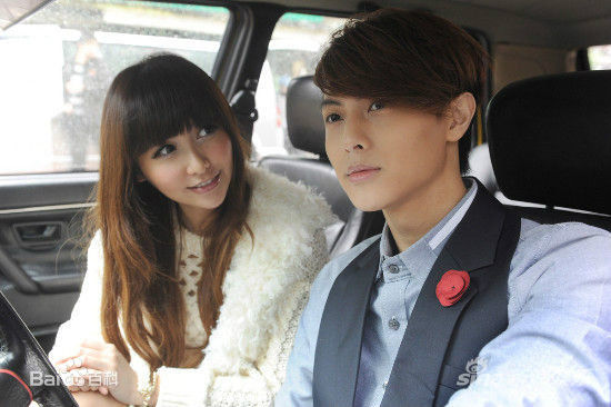 简恺乐(Butterfly Chien)我没有很想你前后照片