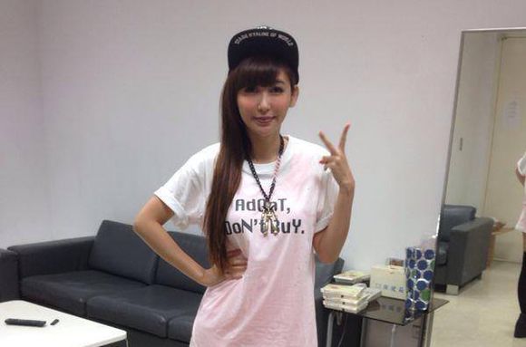 简恺乐(Butterfly Chien)前后照片