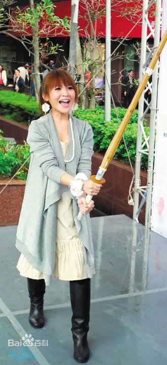 梁文音(Rachel)成长经历性感图片图集