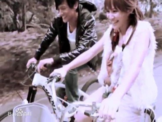 梁文音(Rachel)MV爱一直存在图片图集