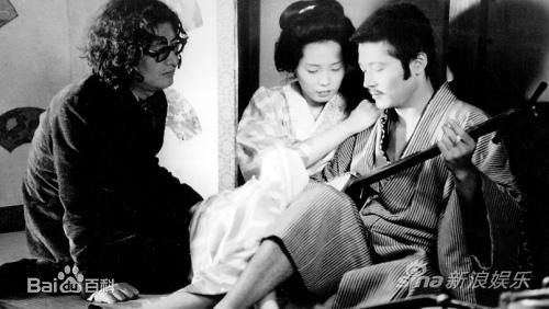 大岛渚(Nagisa Oshima)在电影《感官世界》中的