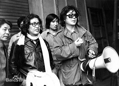 大岛渚(Nagisa Oshima)生活照壁纸壁纸