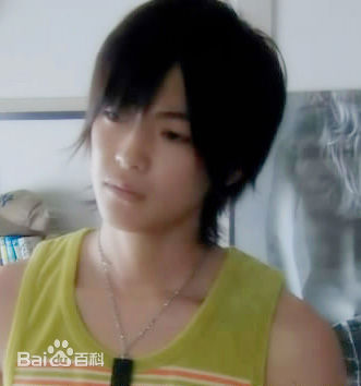 大东骏介(Shunsuke Daito だいとう しゅんすけ)大东俊介素颜照壁纸