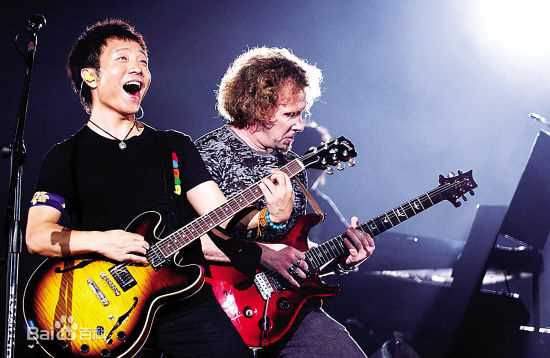 最优质许巍在2009年《今天》广州演唱会中的相册