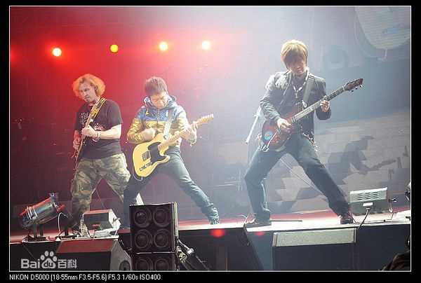 最优质许巍在2009年《今天》杭州演唱会中的相册