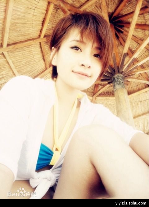 高清易易紫(Niki)图片