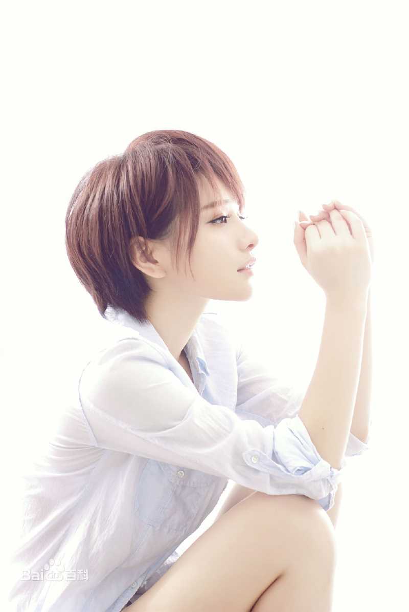 高清易易紫(Niki)图片