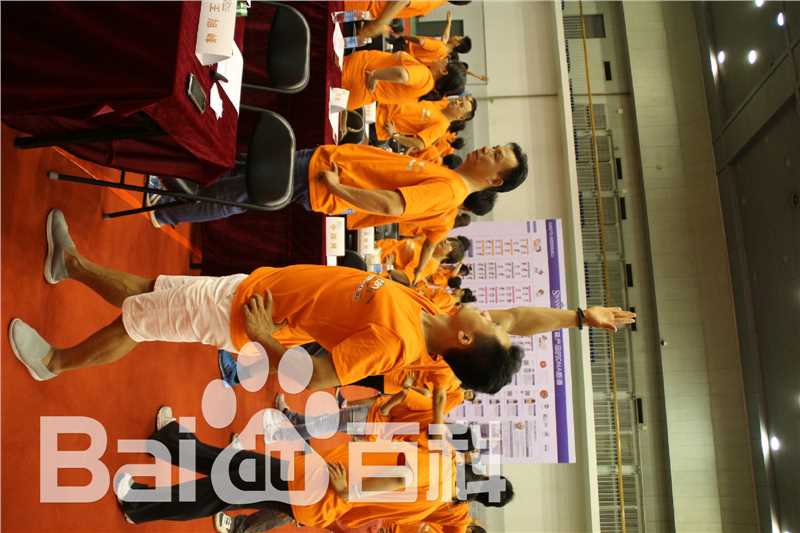 王旭峰坚持锻炼一百天性感图片图集