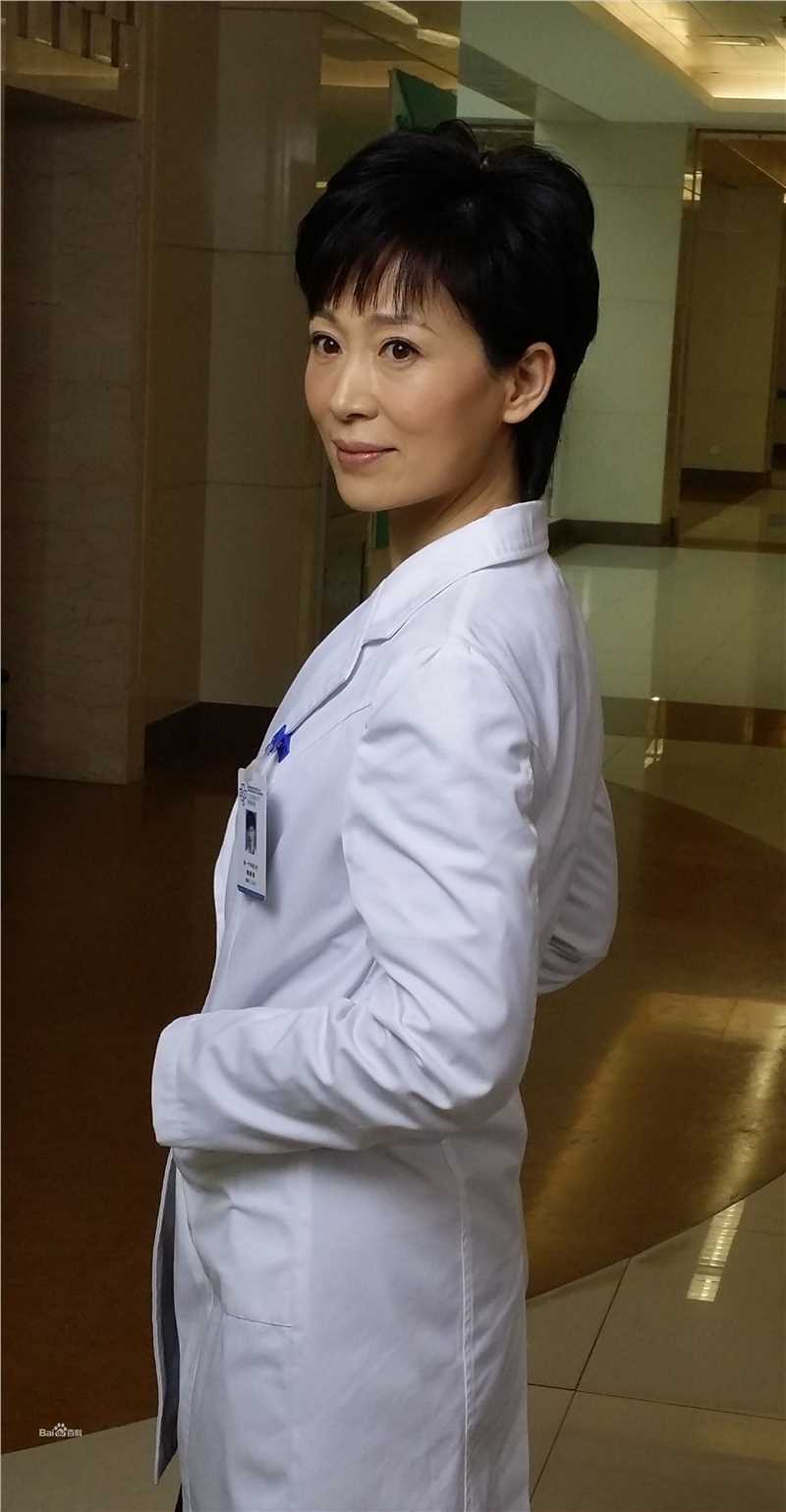 钱洁《产科医生》高清剧照