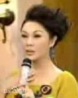 利菁(Regine；WU Ming En)生活演艺照素颜照相册