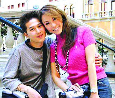 利菁(Regine；WU Ming En)生活演艺照素颜照相册