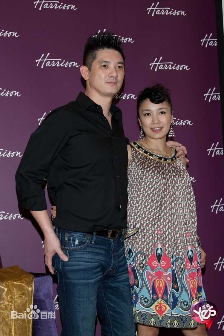 最新谢丽金性感图片