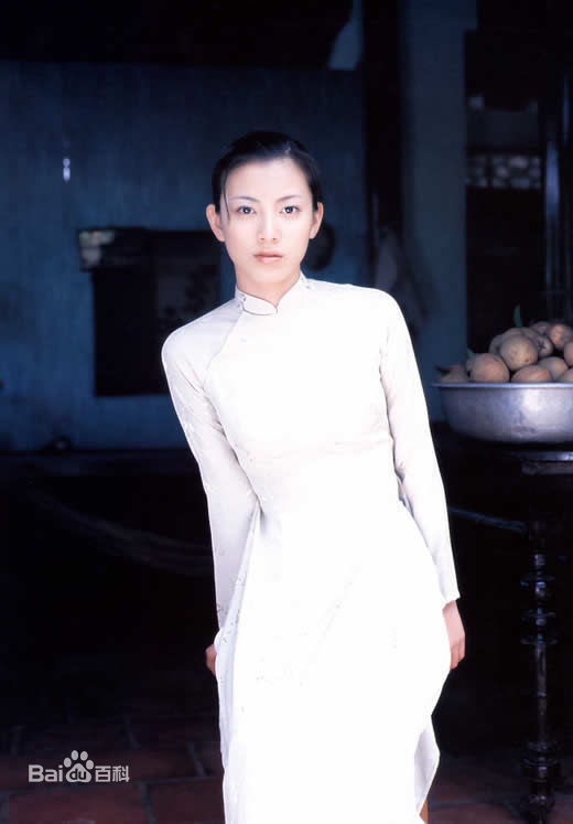 加藤爱(加藤あい（Ai Kato、かとう あい）)照