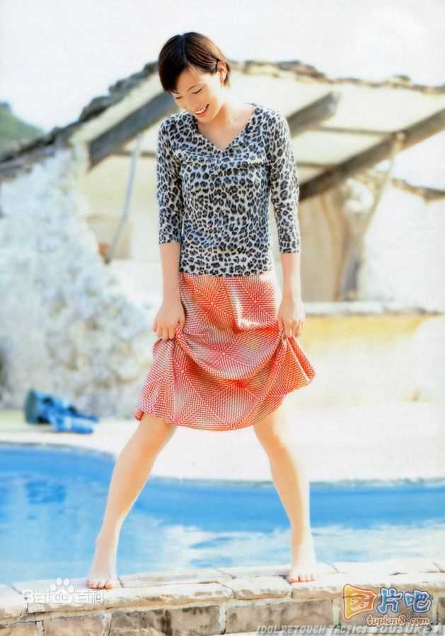 加藤爱(加藤あい（Ai Kato、かとう あい）)照