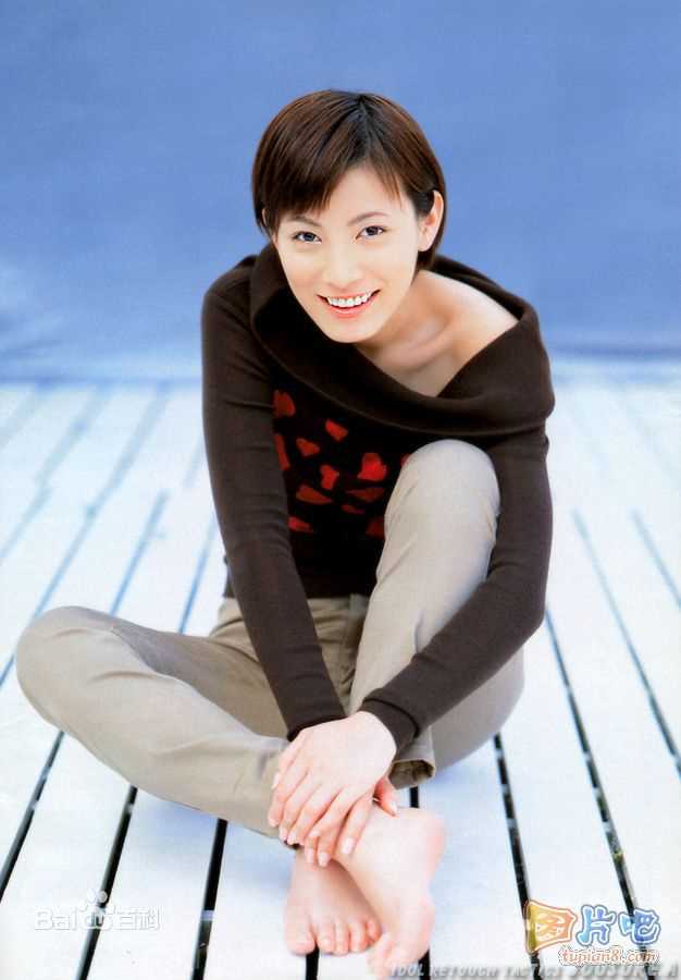 加藤爱(加藤あい（Ai Kato、かとう あい）)照