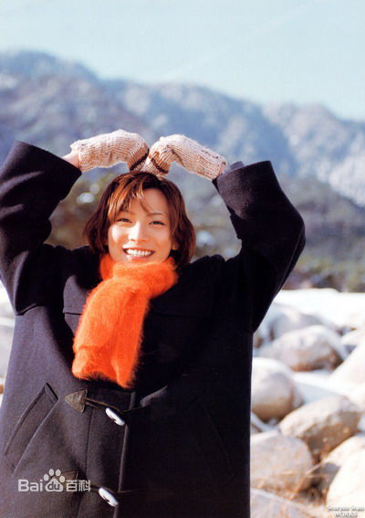 加藤爱(加藤あい（Ai Kato、かとう あい）)照