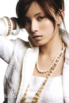 加藤爱(加藤あい（Ai Kato、かとう あい）)加藤 爱  图集生活照相册